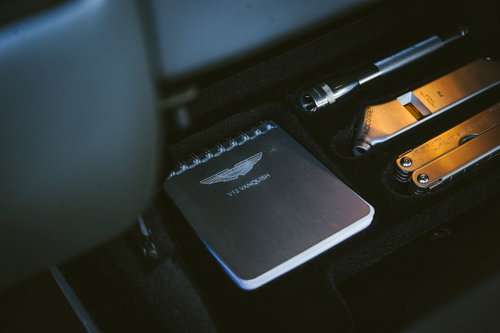 Aston Martin Vanquish 40