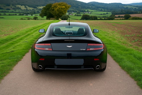 Aston Martin Vantage 3