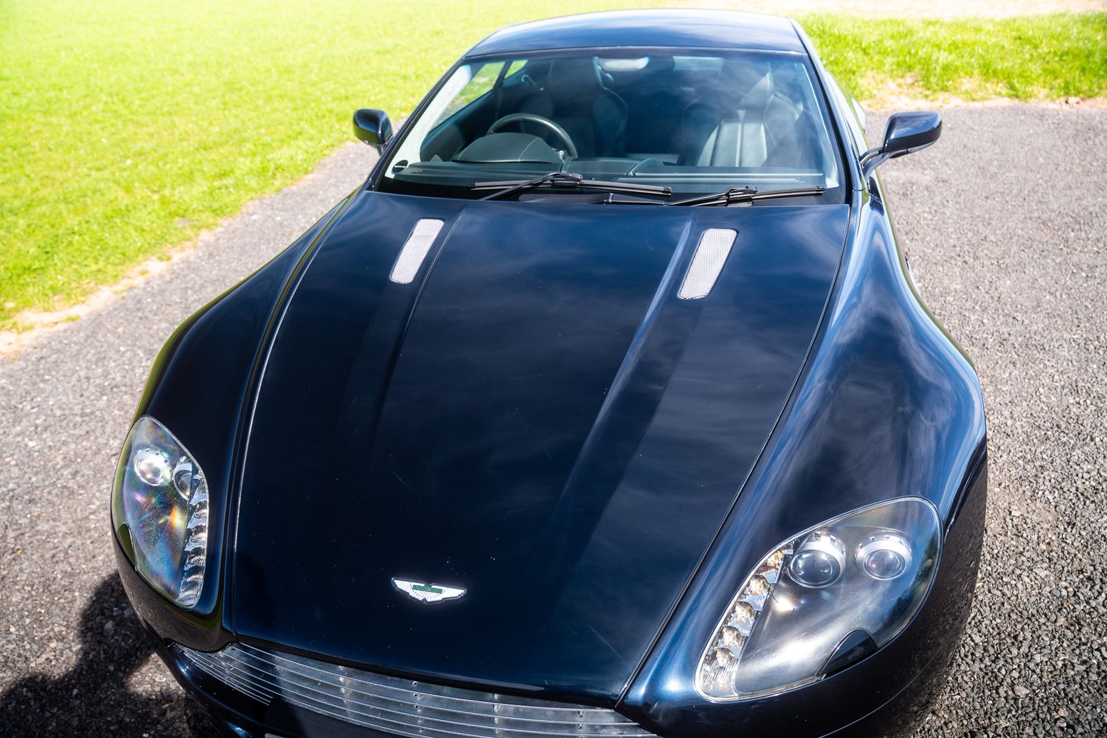 Aston Martin Vantage