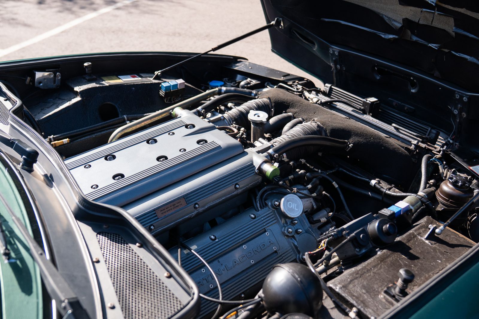 Aston Martin Virage