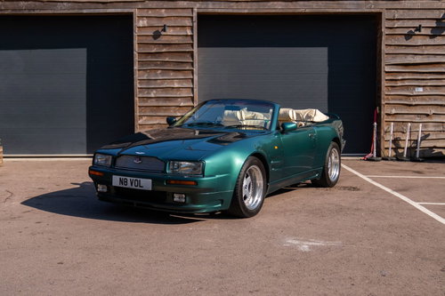 Aston Martin Virage 0