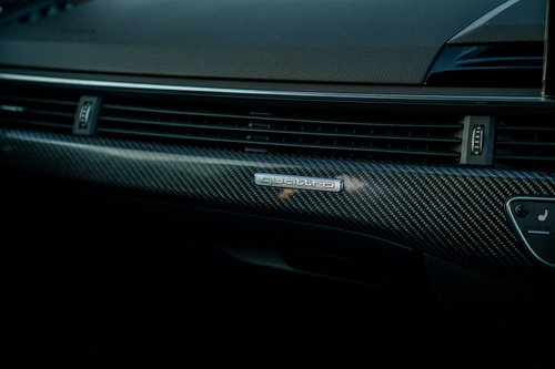 Audi RS4 Avant 37