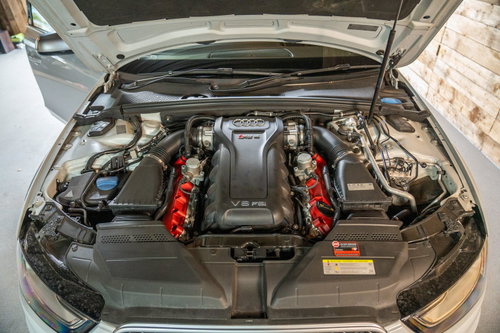 Audi RS4 Avant 29