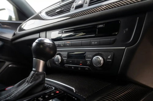 Audi RS6 Avant 28