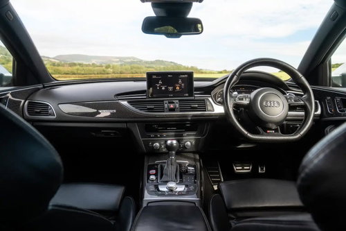 Audi RS6 Avant 46