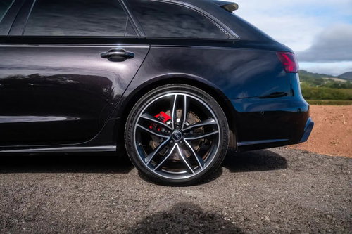 Audi RS6 Avant 11