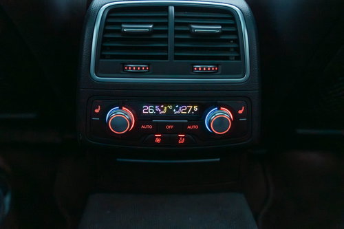 Audi RS6 Avant 32