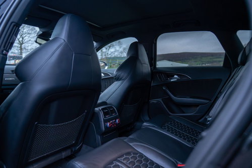 Audi RS6 Avant 27