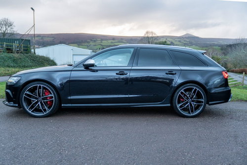 Audi RS6 Avant 4