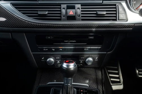 Audi RS6 Avant 48