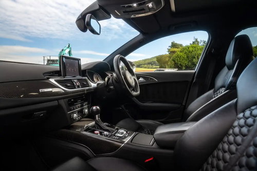 Audi RS6 Avant 40