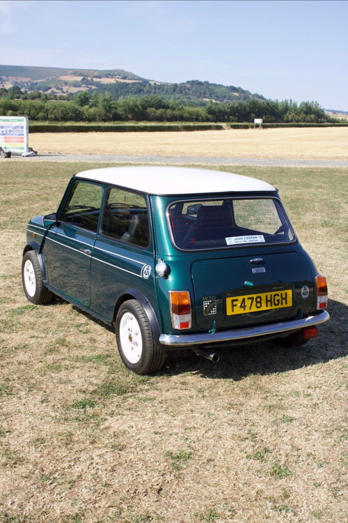 Austin Mini 61