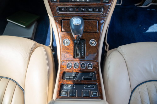 Bentley Arnage 17