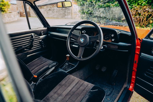 BMW 2002 43