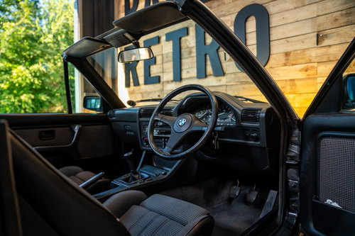 BMW 325i cabriolet 12