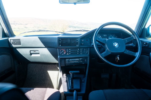BMW 5 Series 41