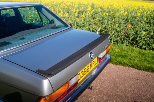 BMW 5 Series 13