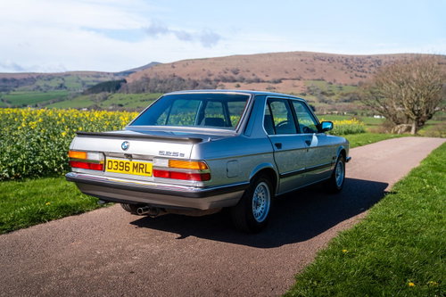 BMW 5 Series 4