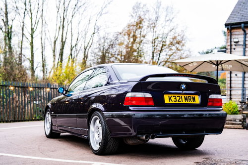 BMW M3 8