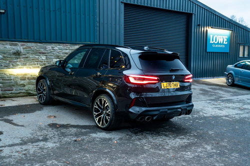 BMW X5 M 9