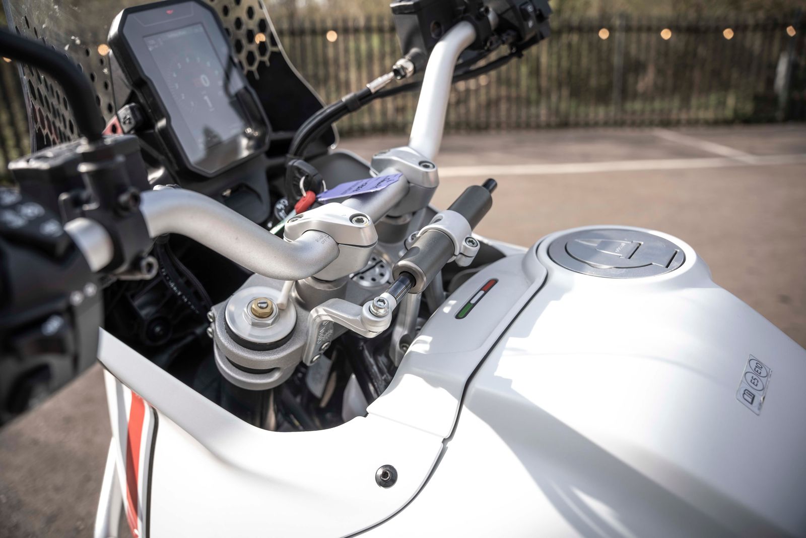 DUCATI Desert x