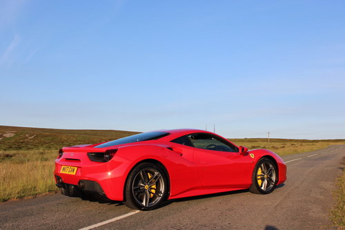 Ferrari 488 7