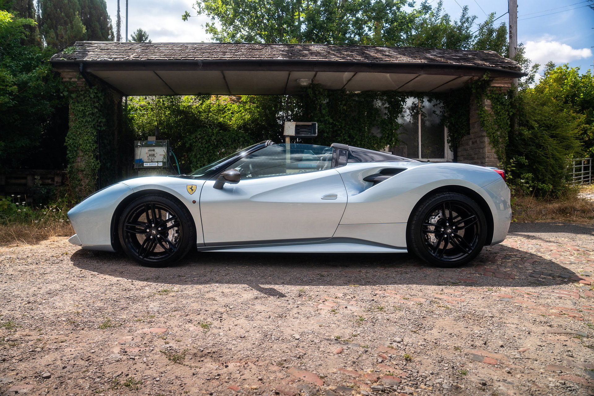 Ferrari 488