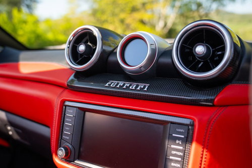 Ferrari California 16