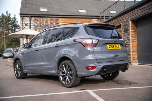 Ford Kuga 1