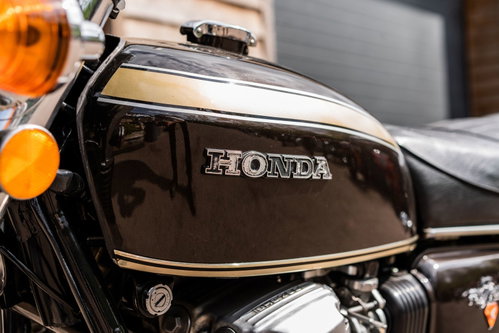 Honda CB750 1