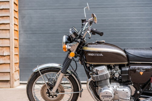 Honda CB750 5