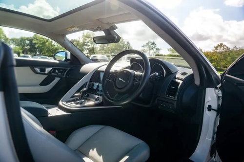 Jaguar F-Type 20