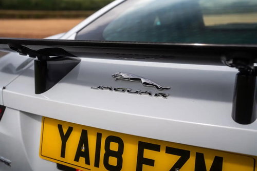 Jaguar F-Type 14