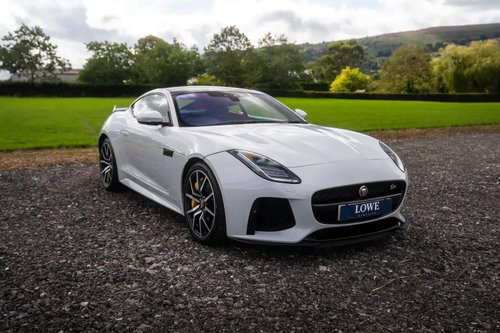 Jaguar F-Type 0