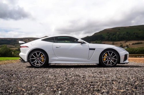 Jaguar F-Type 7