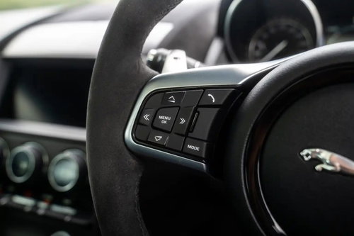 Jaguar F-Type 45