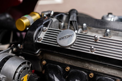 Jaguar MK II 27