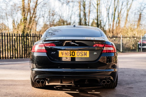 Jaguar XF 8