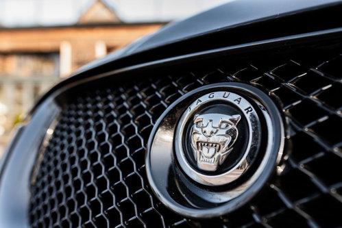 Jaguar XF 32