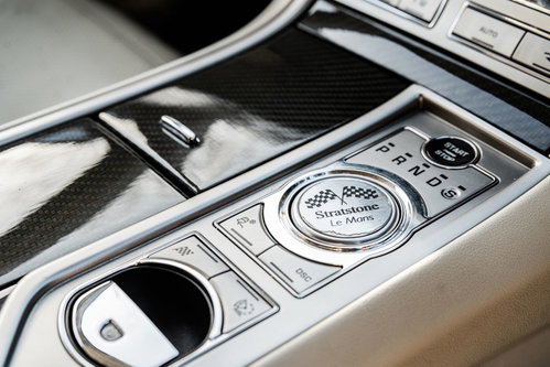 Jaguar XF 17