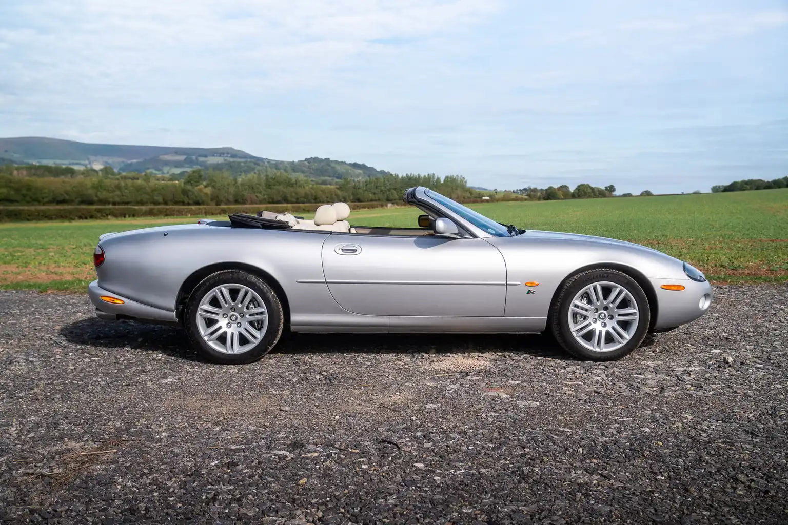 Jaguar XKR