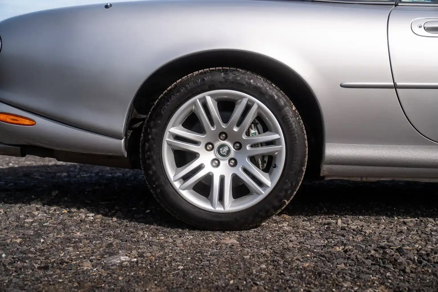 Jaguar XKR
