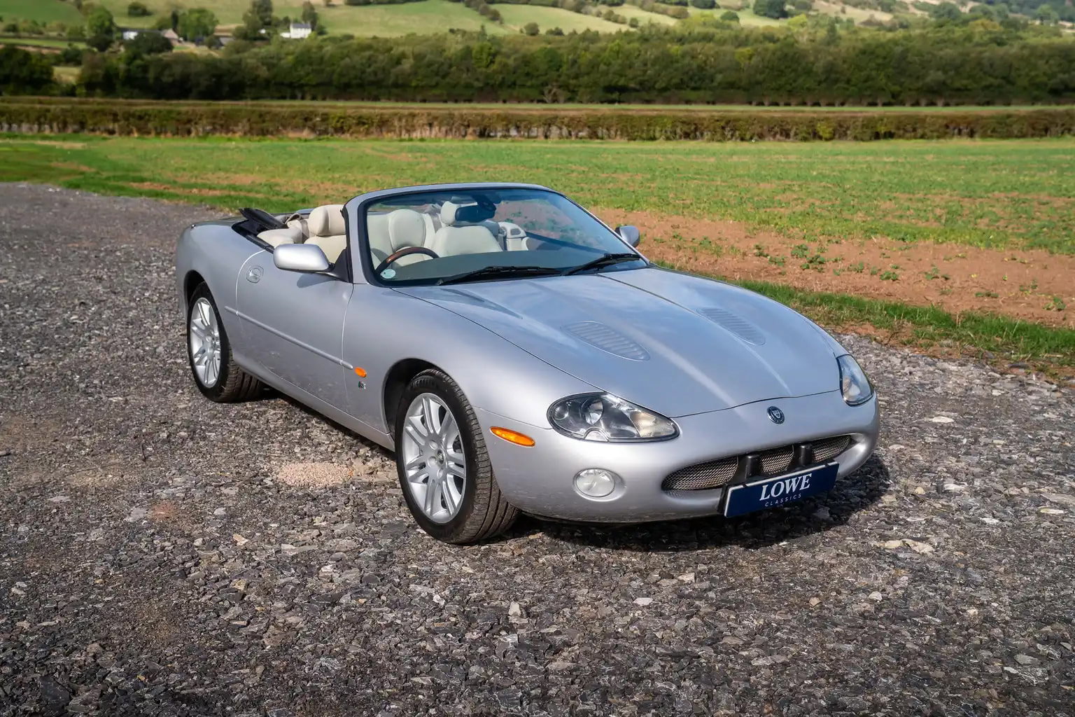 Jaguar XKR