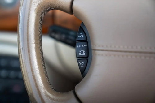 Jaguar XKR 42