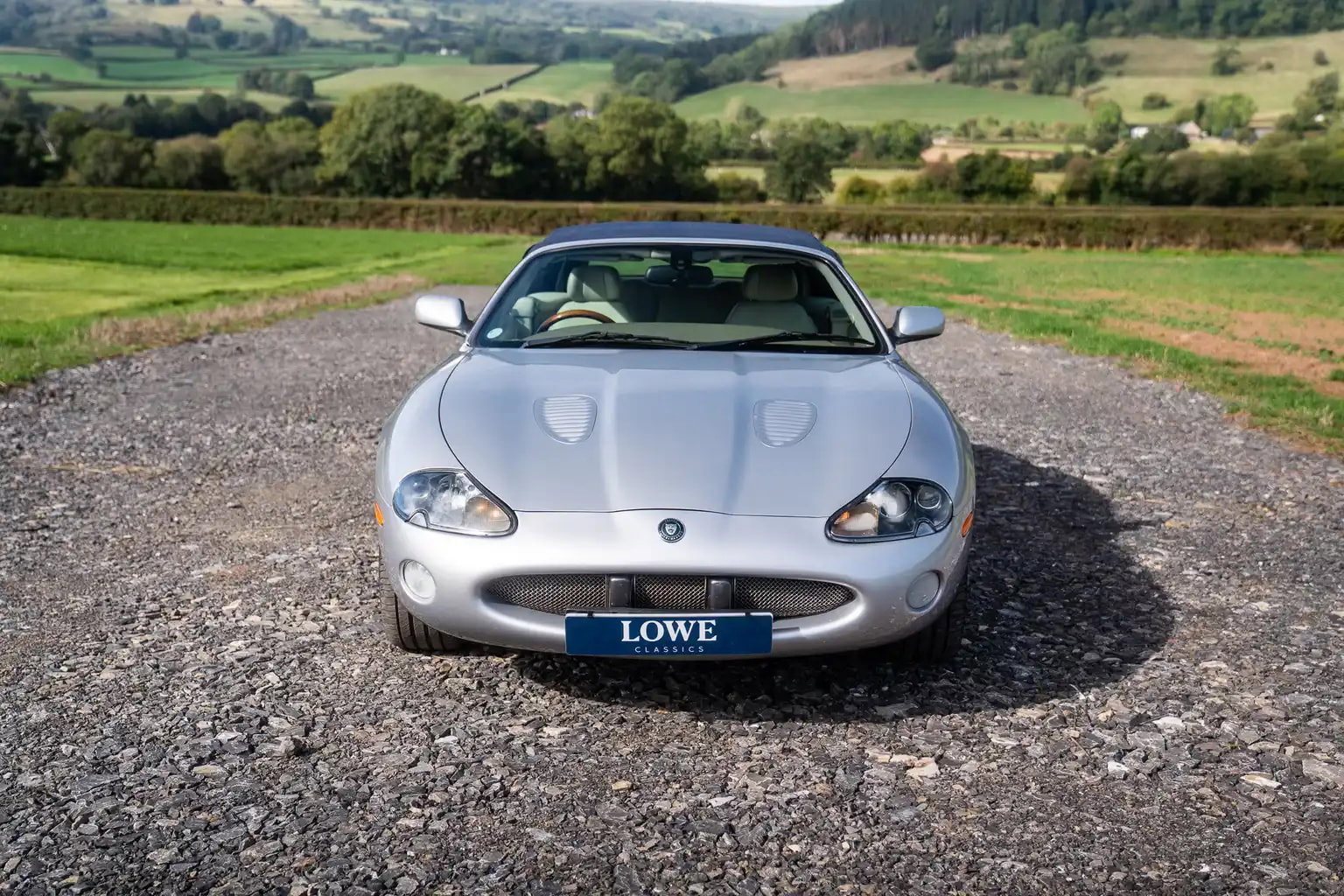 Jaguar XKR