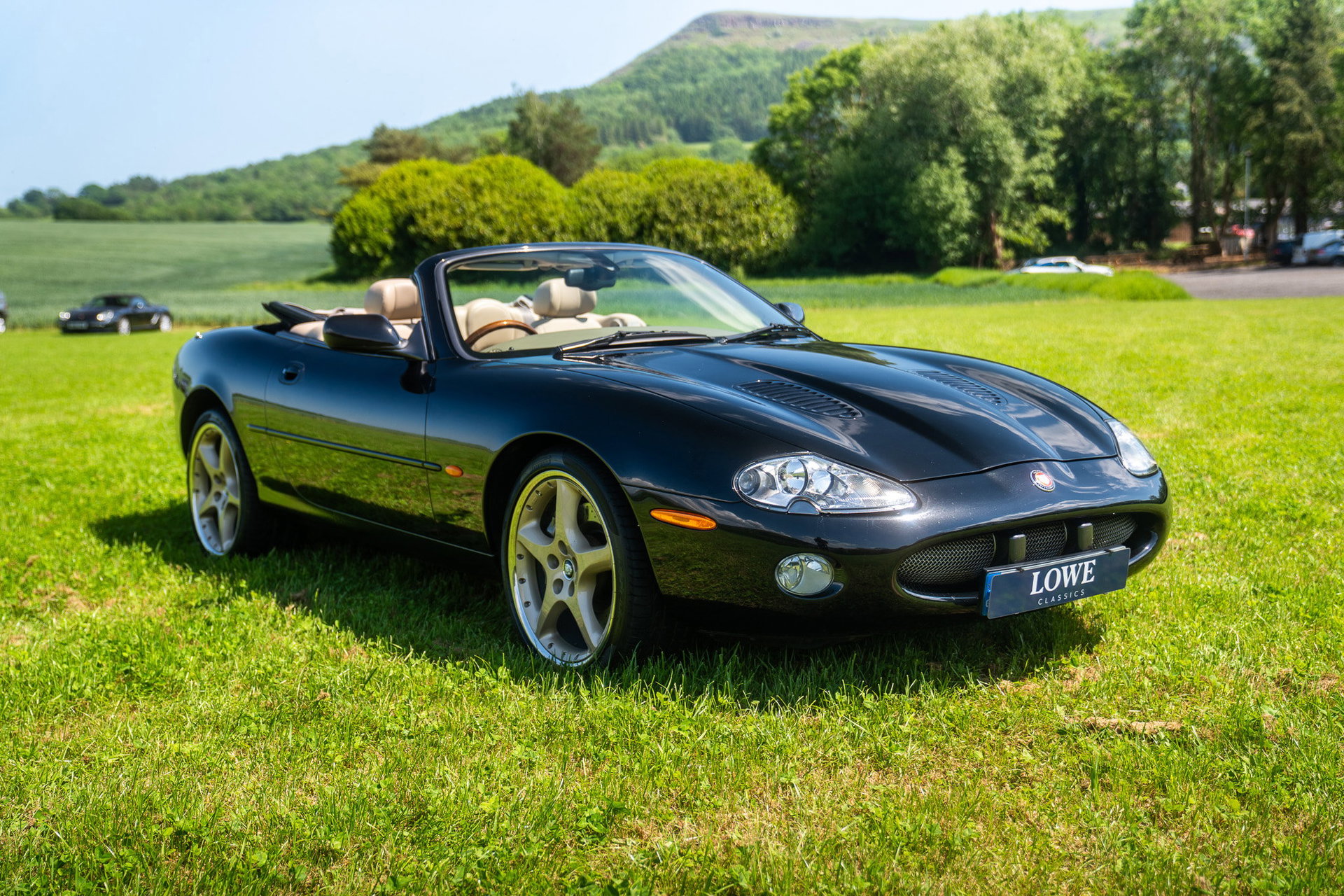 Jaguar XKR