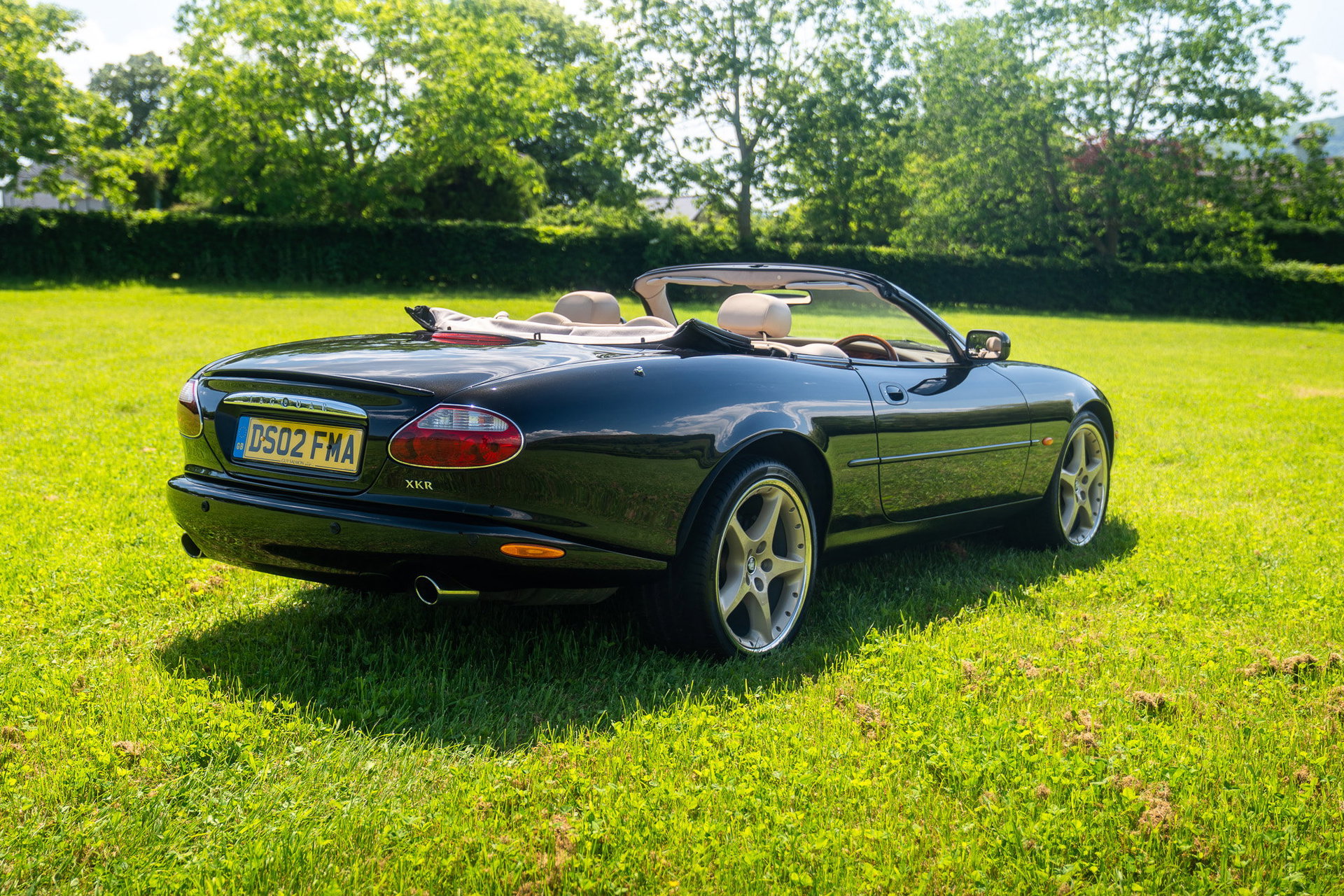 Jaguar XKR