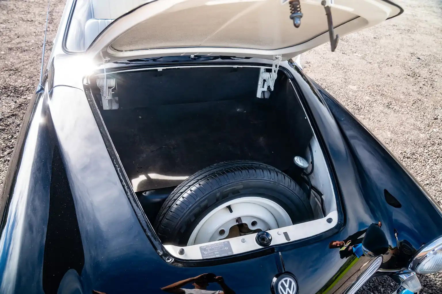 Volkswagen Karmann Ghia