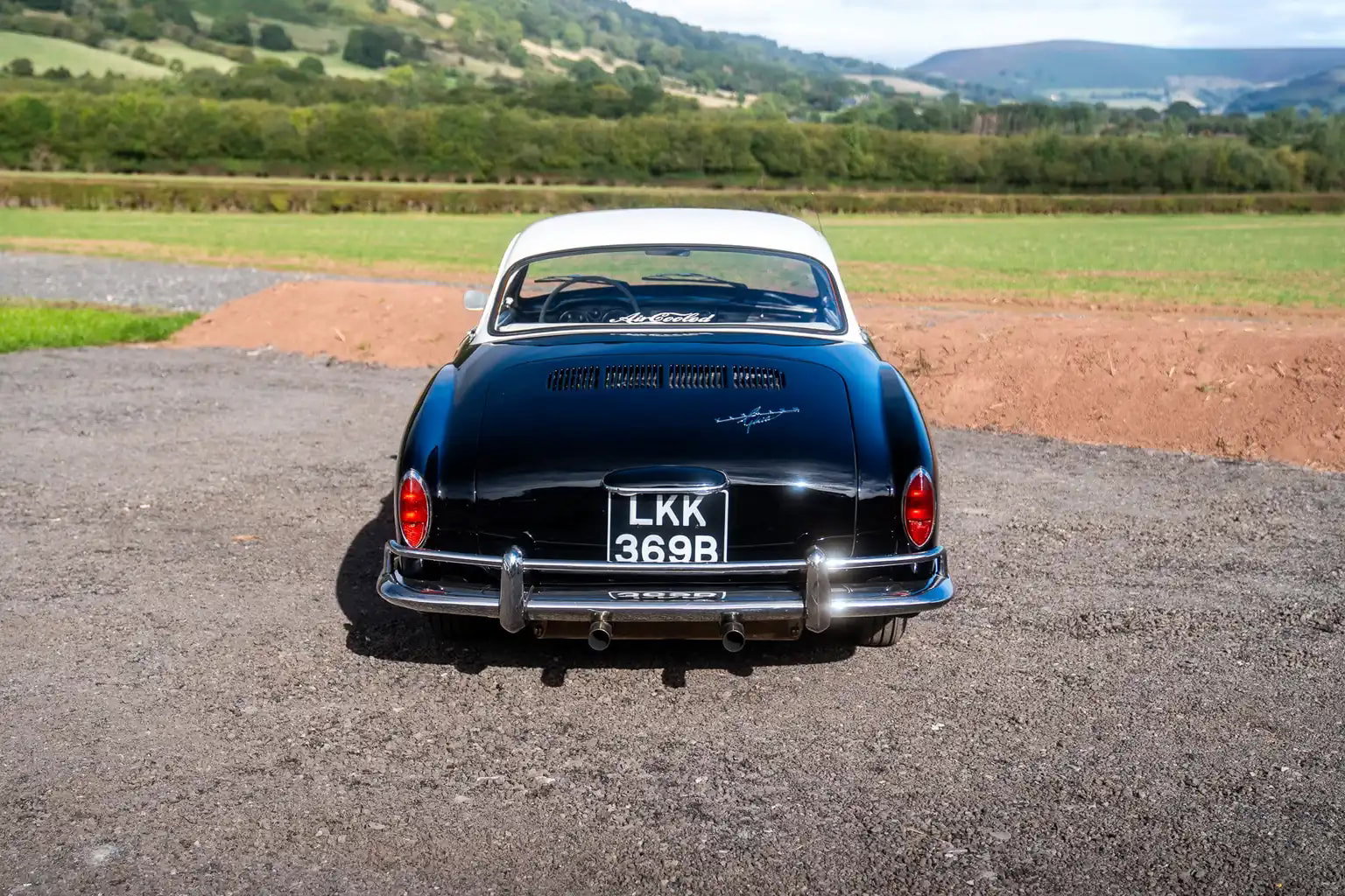 Volkswagen Karmann Ghia