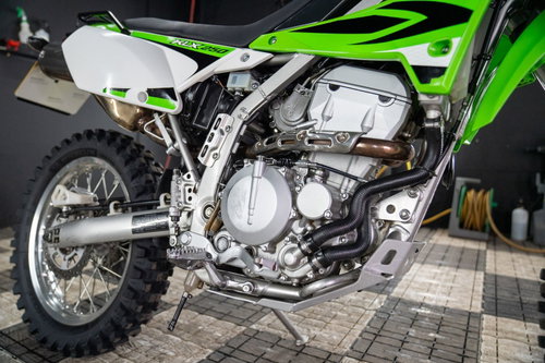 KAWASAKI Klx 250 s9f 10